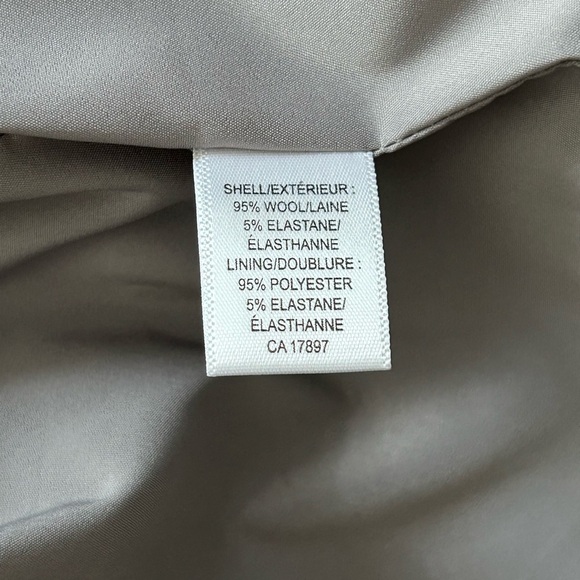 Dress - Picture 4 of 7